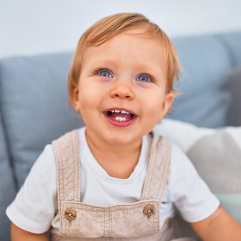 Copilul la 1 an și 4 luni: somn, alimentație, suplimente, activități